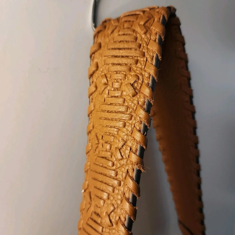 Vince Camuto Soft Genuine Pebbled Leather Large Hobo/Shoulder Bag - Picture 12 of 15